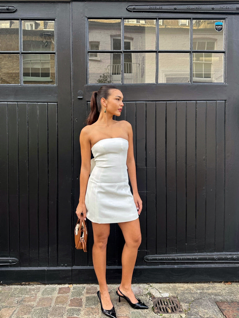 No.1: The White Bow Dress - Kiwi & Co